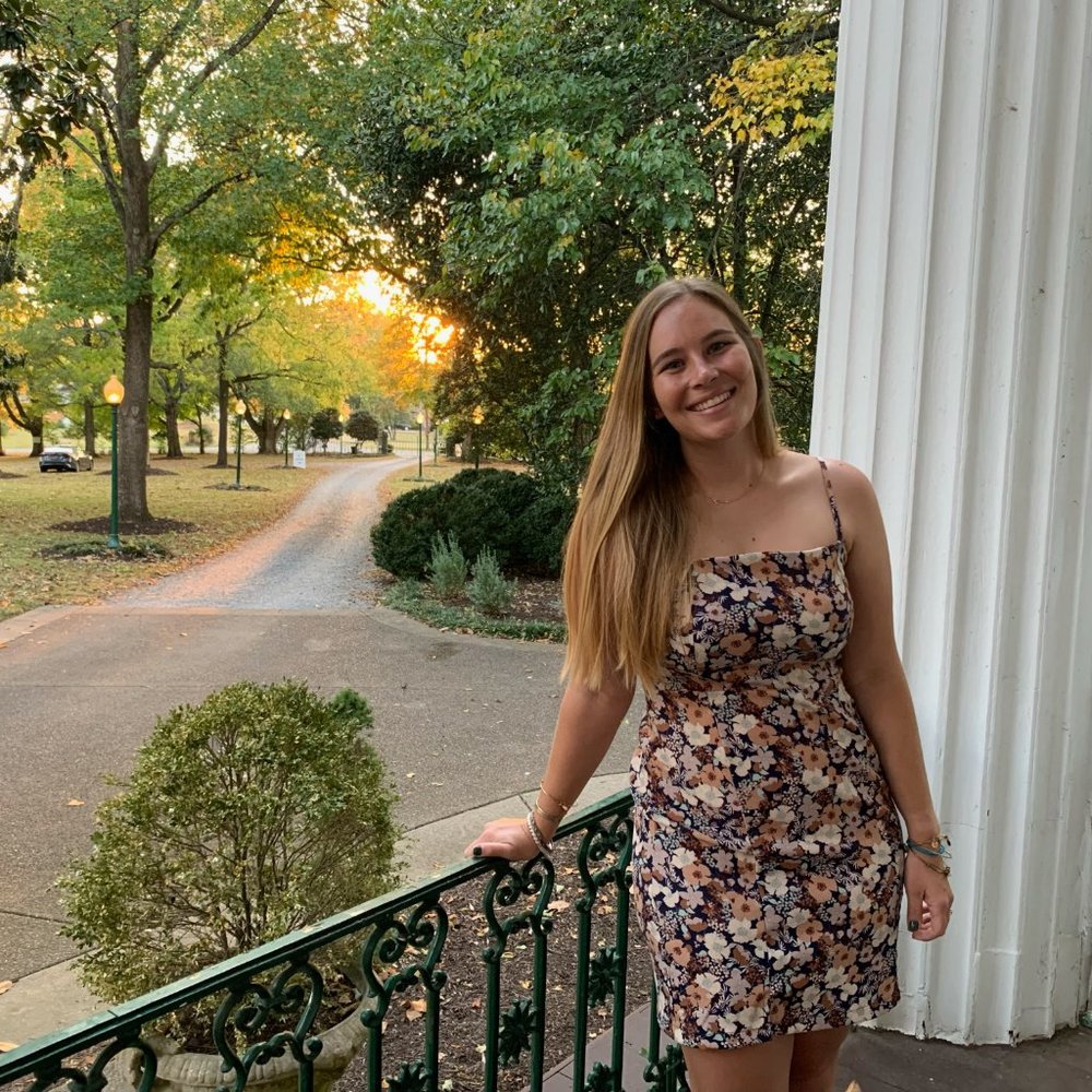 Meet your Posher, Abby!